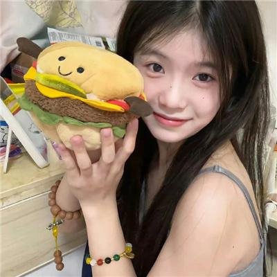 我们的虚实人生海报